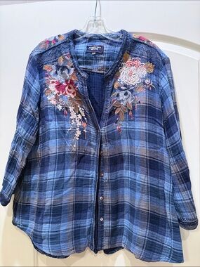 Johnny Was Navy & Light Blue Plaid Embroidered Shirt Jacket